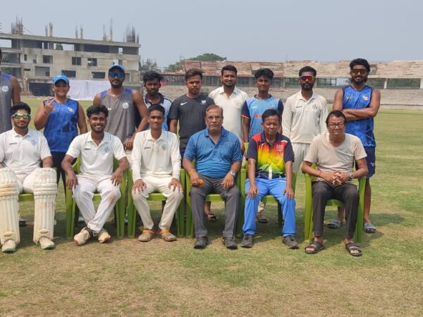 এ-ডিভিশন সুপার ফোর ক্রিকেটে অপরাজিত চ্যাম্পিয়ন কসমোপলিটন