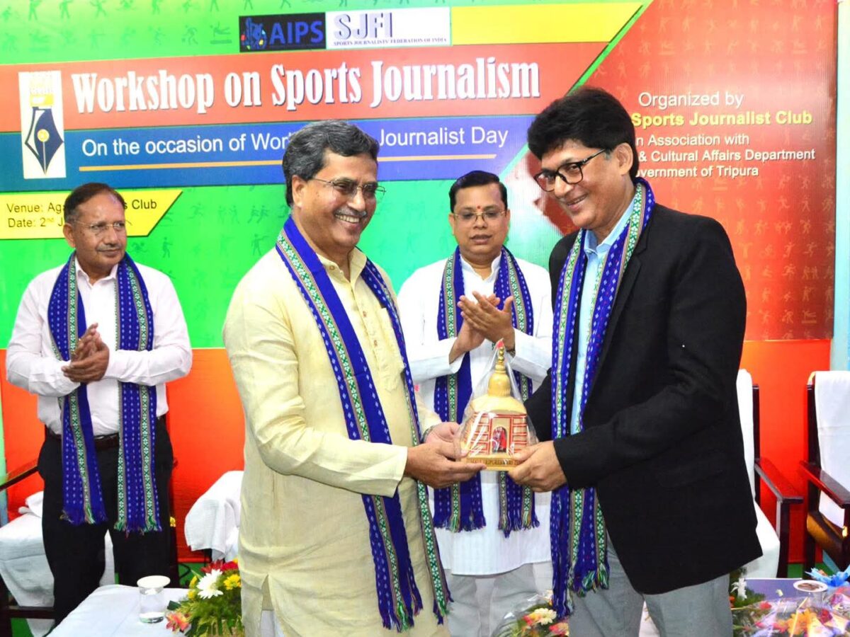 কর্মশালার মধ্য দিয়ে টিএসজেসি-রক্রীড়া সাংবাদিক দিবস উদযাপিত